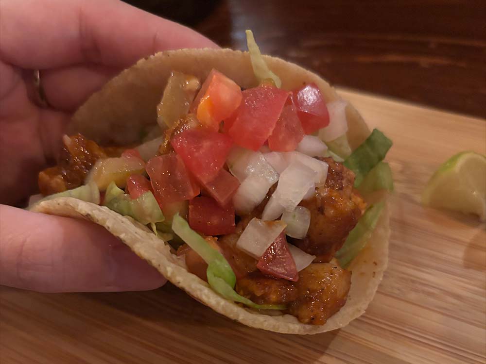 タコヨテのコヨーテタコス　ポーク